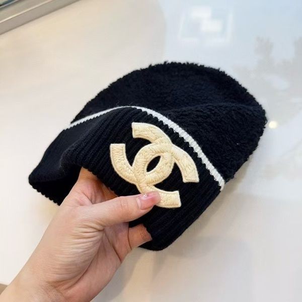 ☆超人気☆【オシャレなビーニー】シャネル ニット帽 パロディ shr92134